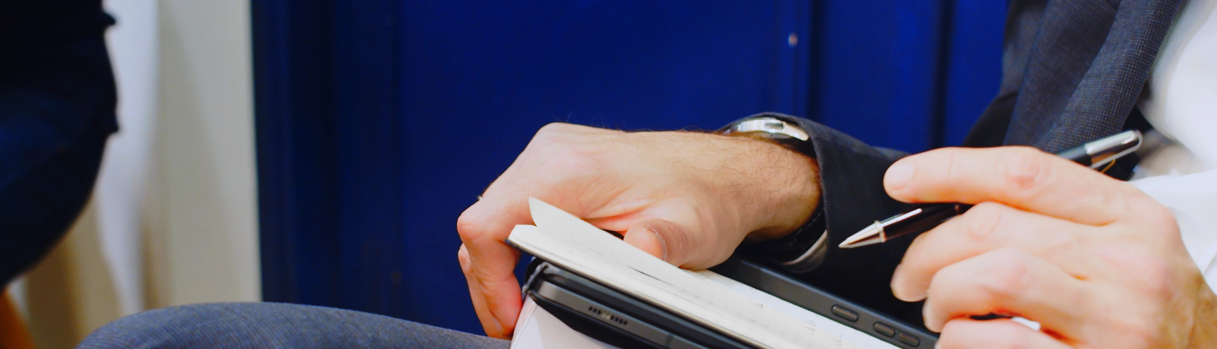 Préparation et prise de notes avant un tournage